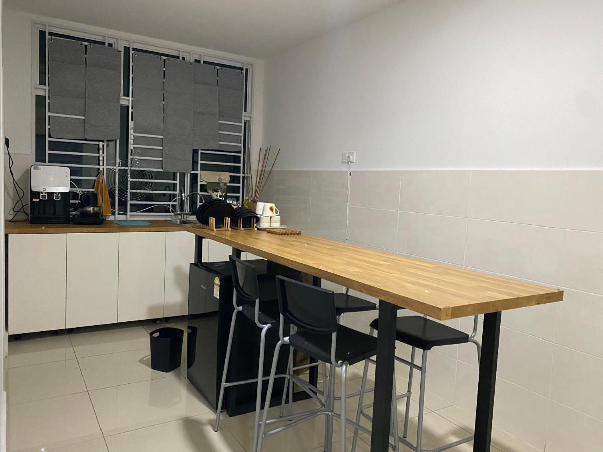 Desaru Happy Guest House D Bagian luar foto