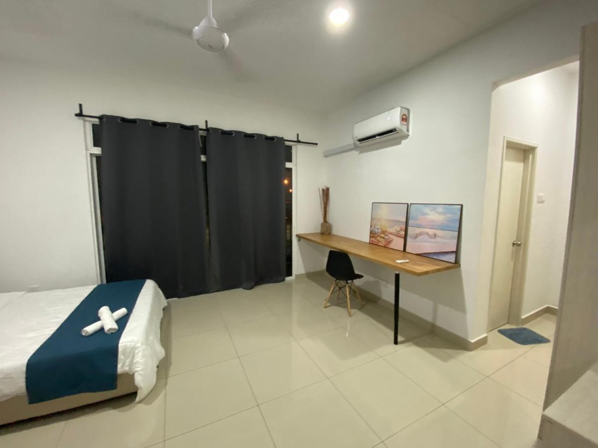 Desaru Happy Guest House D Bagian luar foto