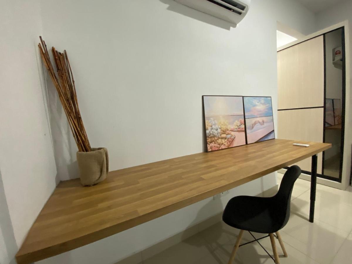 Desaru Happy Guest House D Bagian luar foto